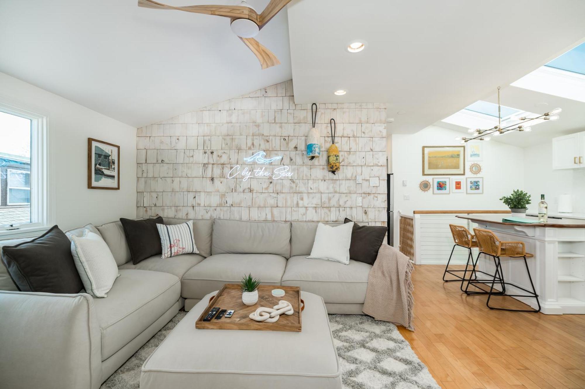 Cbythesea - Ocean View Penthouse