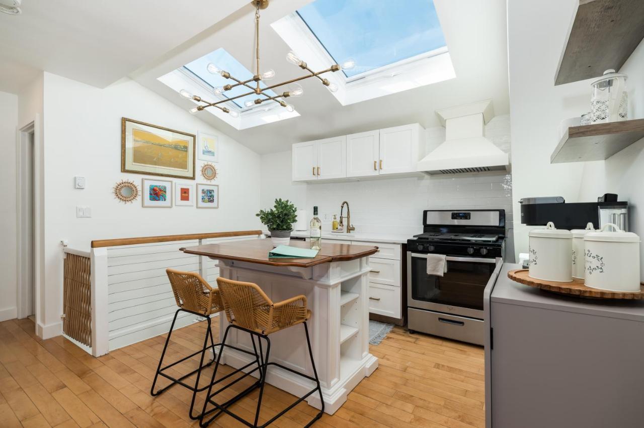 Cbythesea - Ocean View Penthouse Apartment Gloucester
